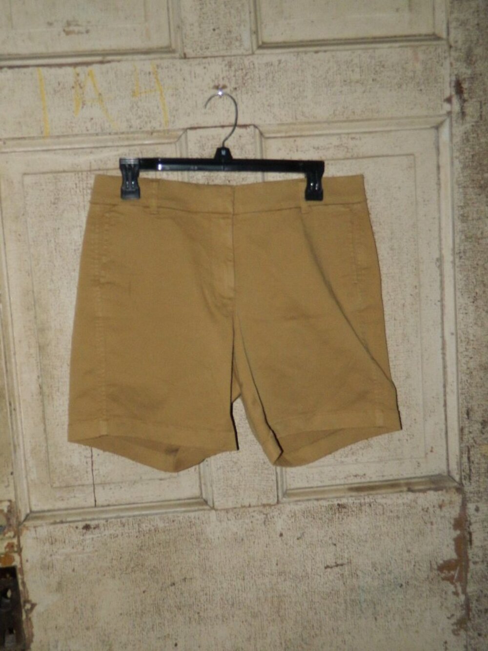 J. Crew Chino 7" Inseam Khaki Shorts Sz 10 Womens (I-50)